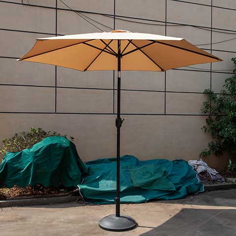 Market umbrella available for OEM customization